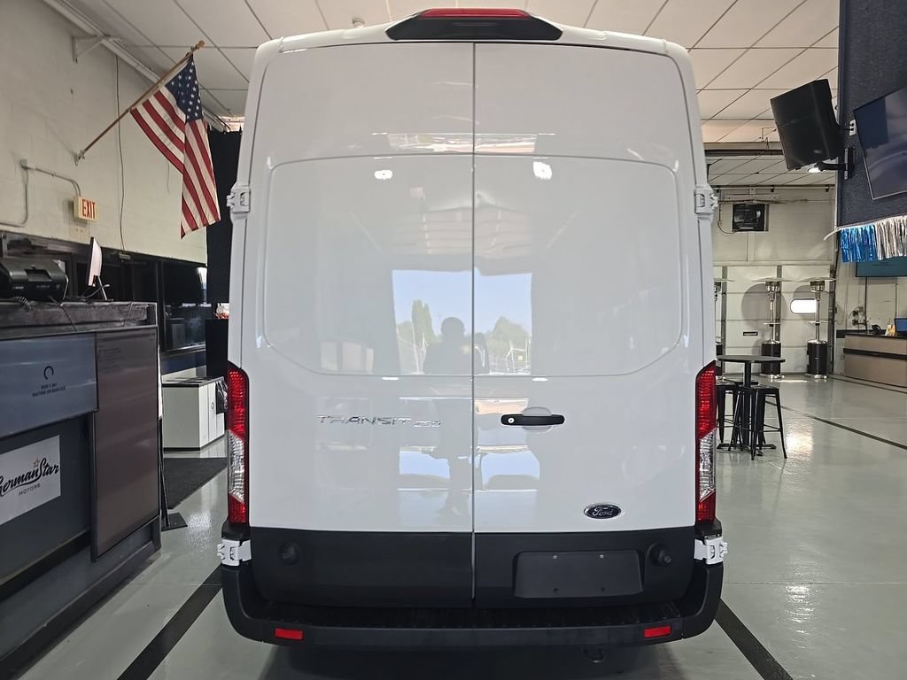 Used 2025 Ford Transit 250 148 High Roof w/ Load Area Protection Package RWD image 4