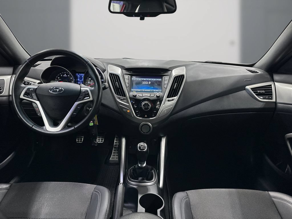 Used 2016 Hyundai Veloster w/ Option Group 02 FWD image 18