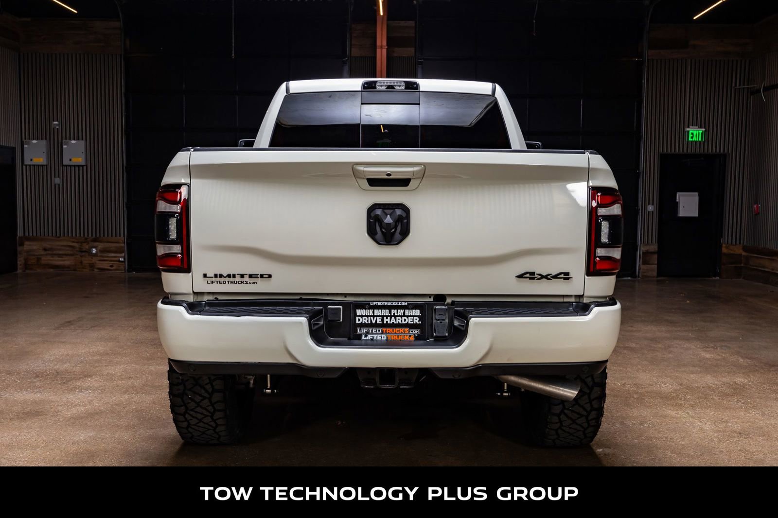 Used 2024 RAM 2500 Limited image 8