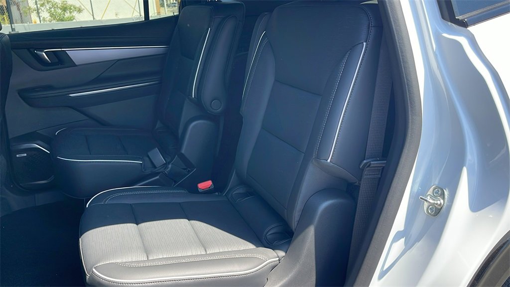 New 2025 Buick Enclave Sport Touring w/ Power Package image 13