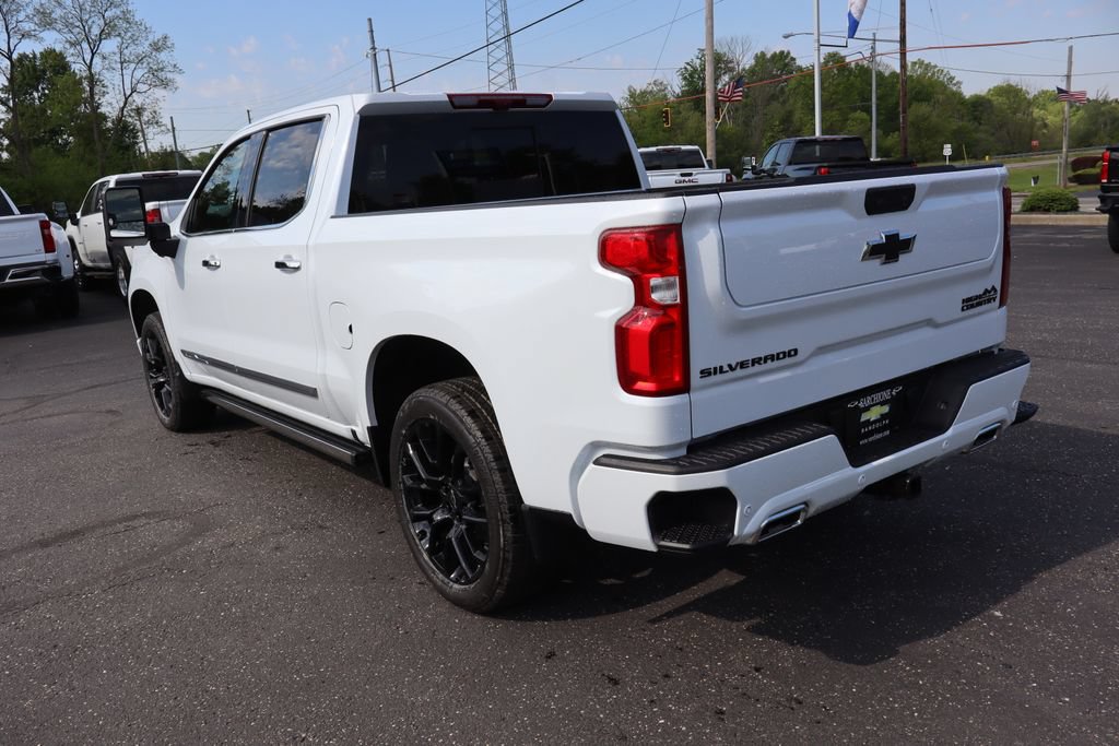 New 2026 Chevrolet Silverado 1500 High Country w/ Technology Package AWD/4WD image 3
