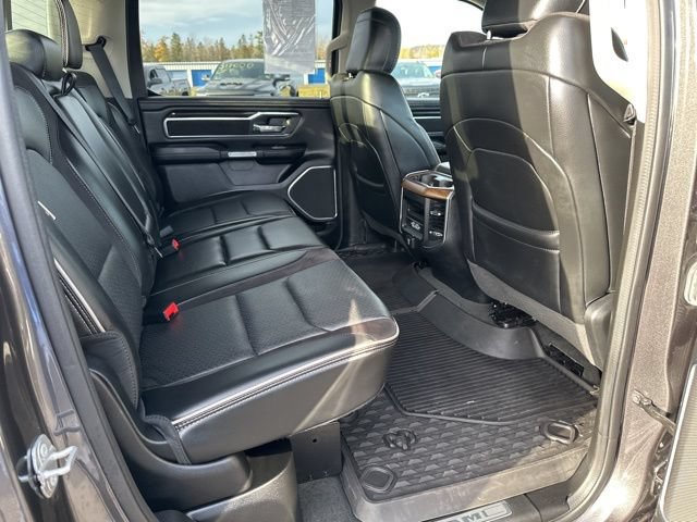 Used 2022 RAM 1500 Laramie AWD/4WD image 11