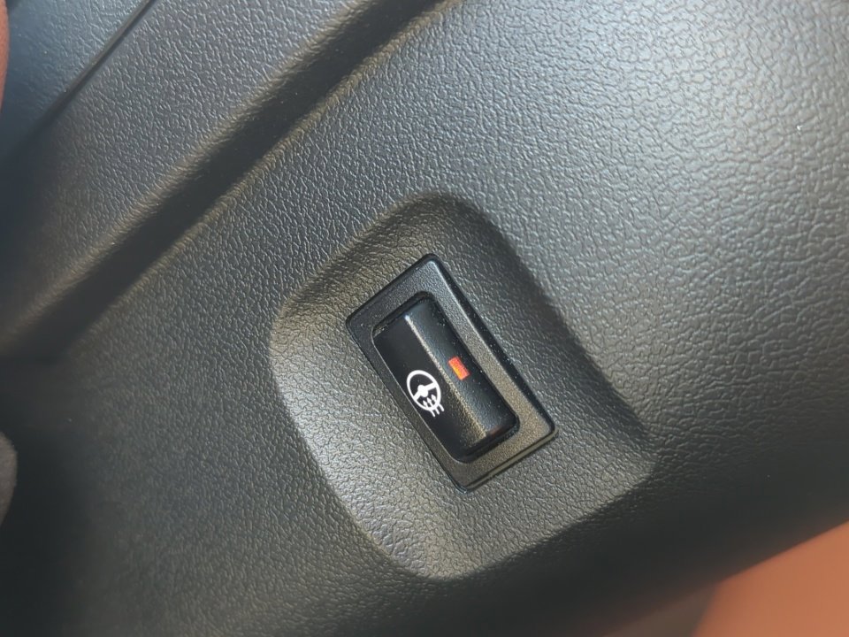 Used 2022 MINI Cooper S w/ Driver Assistance Package image 13