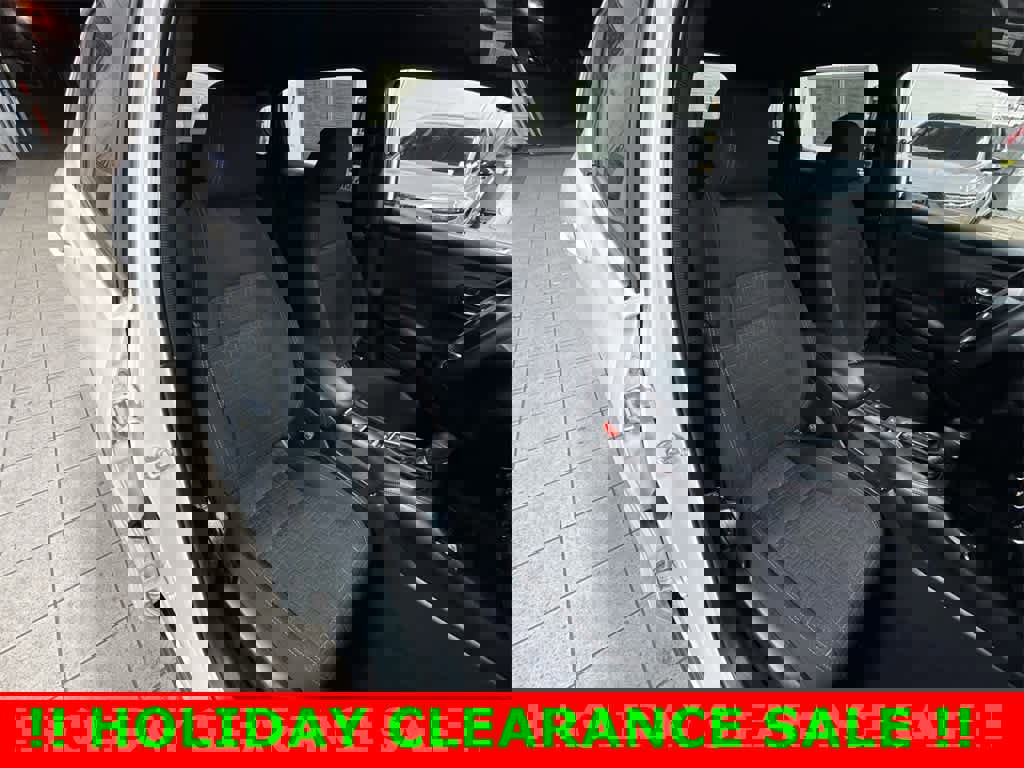 Certified 2025 Honda HR-V Sport image 16