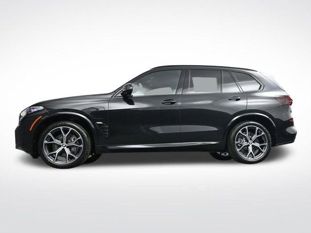 New 2026 BMW X5 xDrive50e w/ M Sport Package AWD/4WD image 32