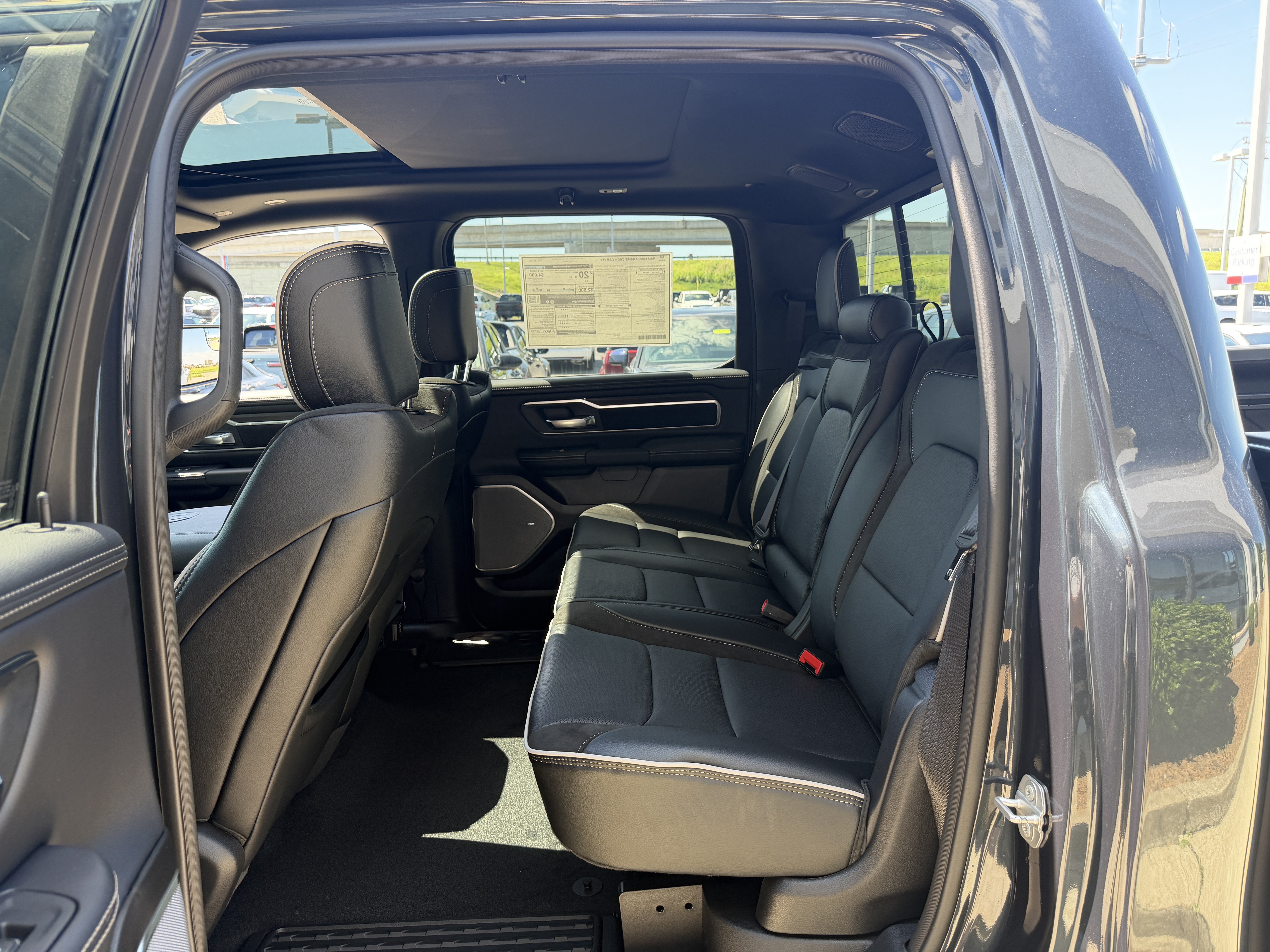New 2026 RAM 1500 Laramie w/ Night Edition AWD/4WD image 32