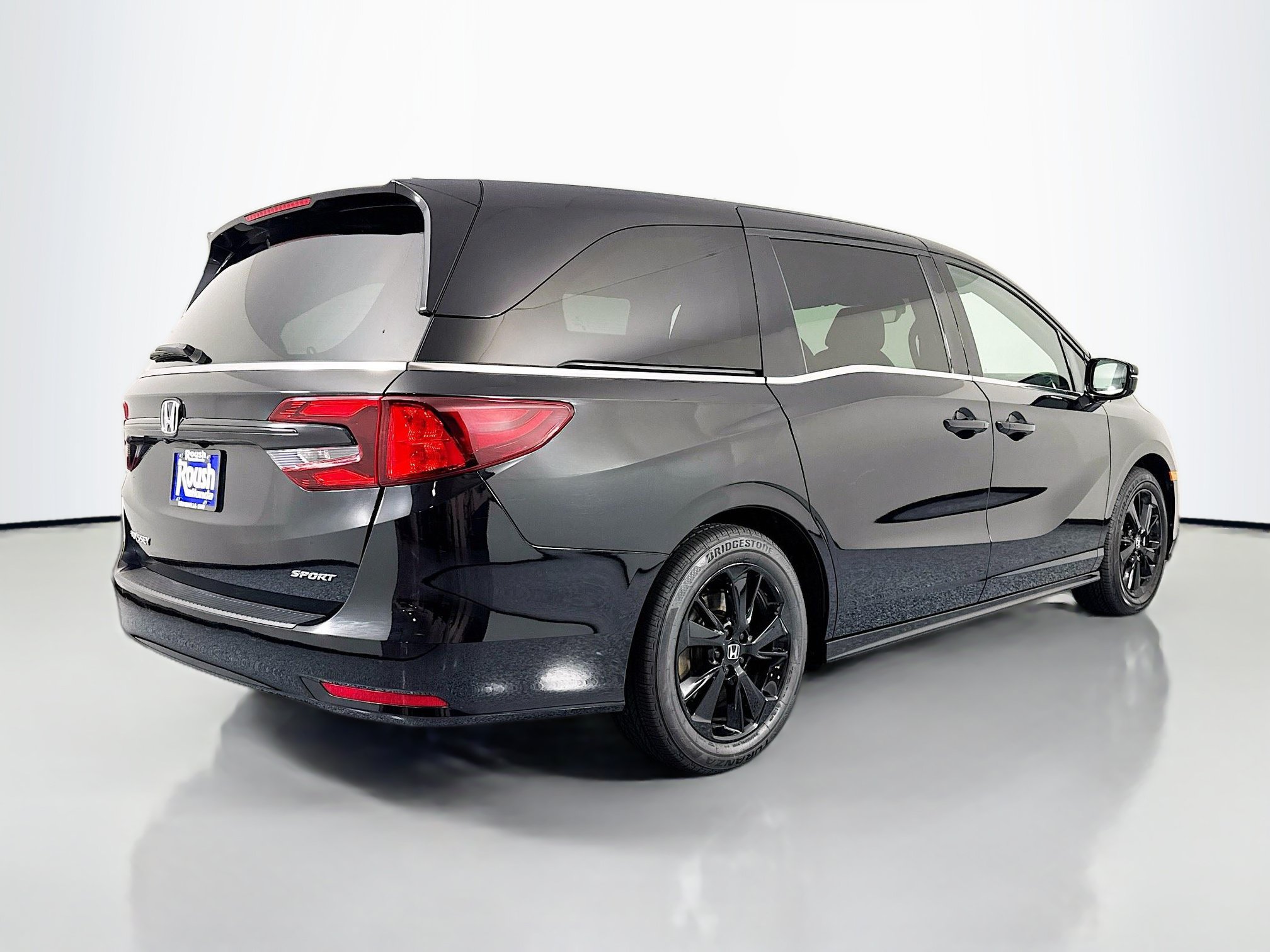 Certified 2024 Honda Odyssey Sport image 5