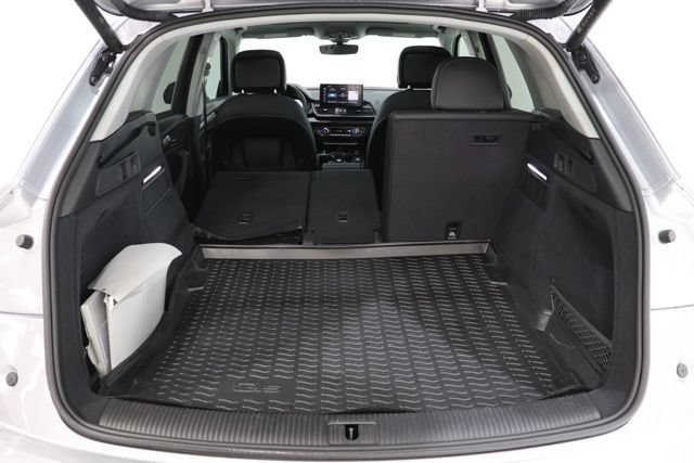 Used 2022 Audi Q5 2.0T Premium Plus w/ Premium Plus Package AWD/4WD image 35