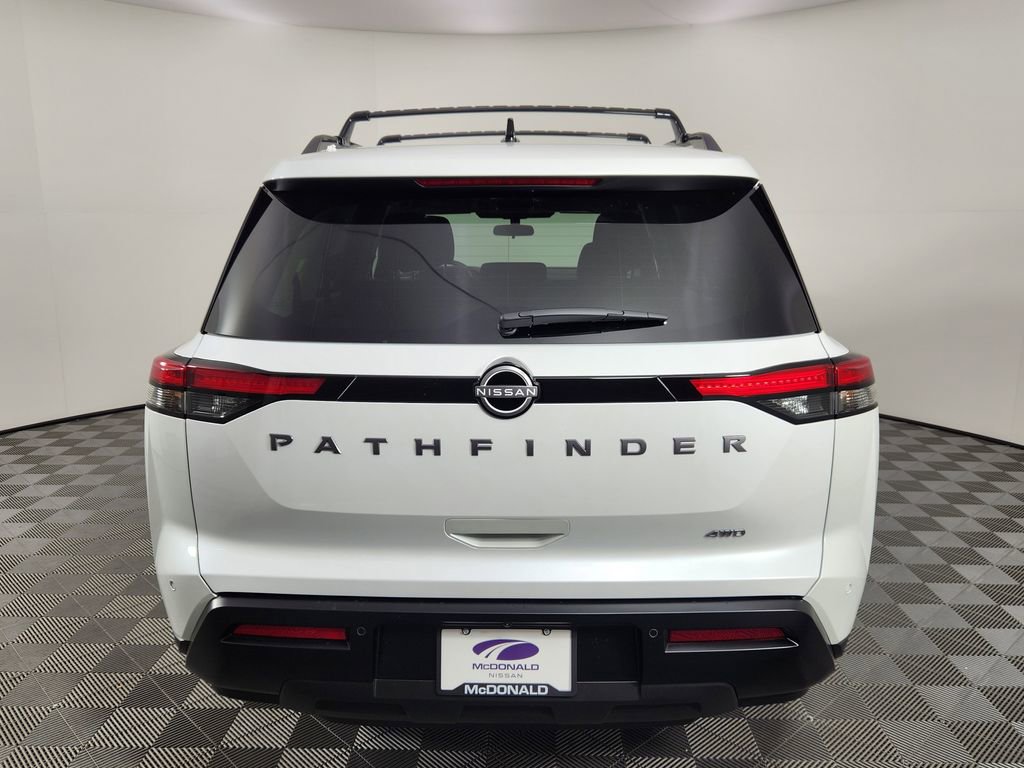 New 2026 Nissan Pathfinder SV image 4