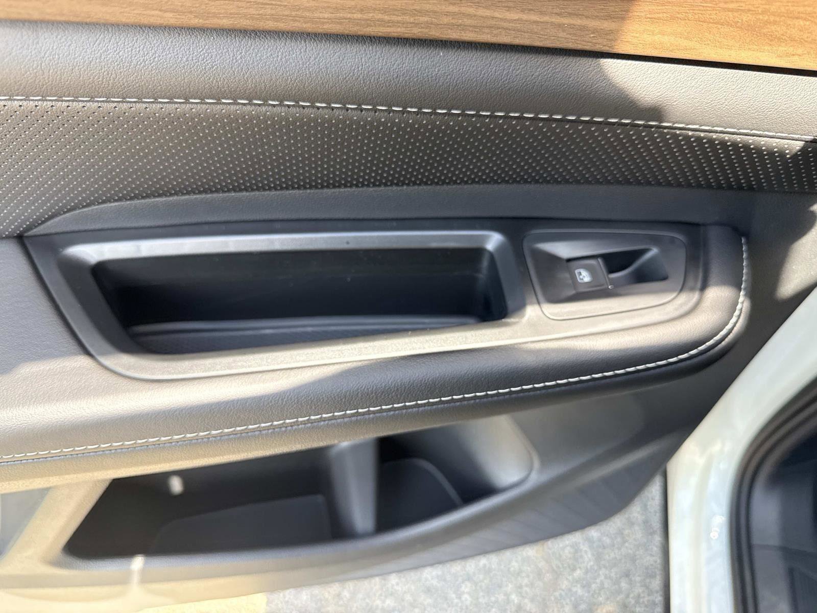 New 2026 Volkswagen Atlas SE image 8