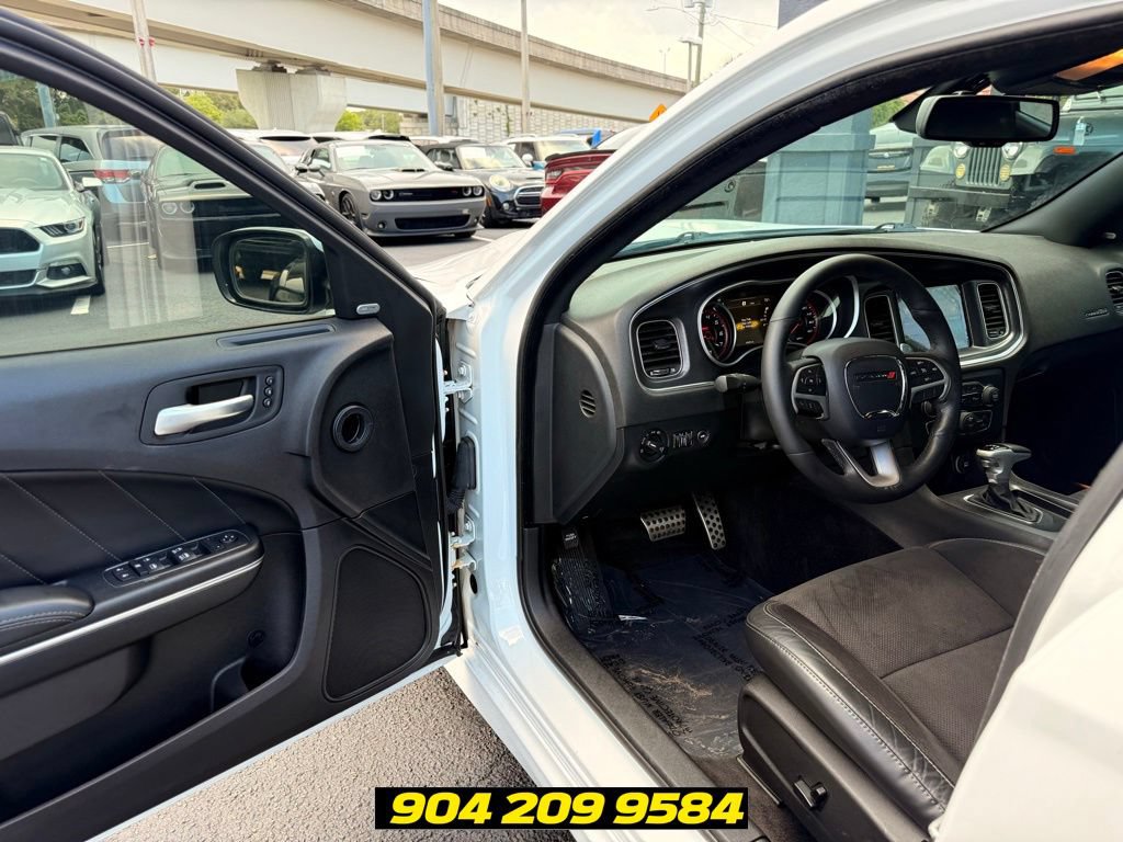 Used 2016 Dodge Charger R/T Scat Pack w/ Driver Confidence Group RWD image 21