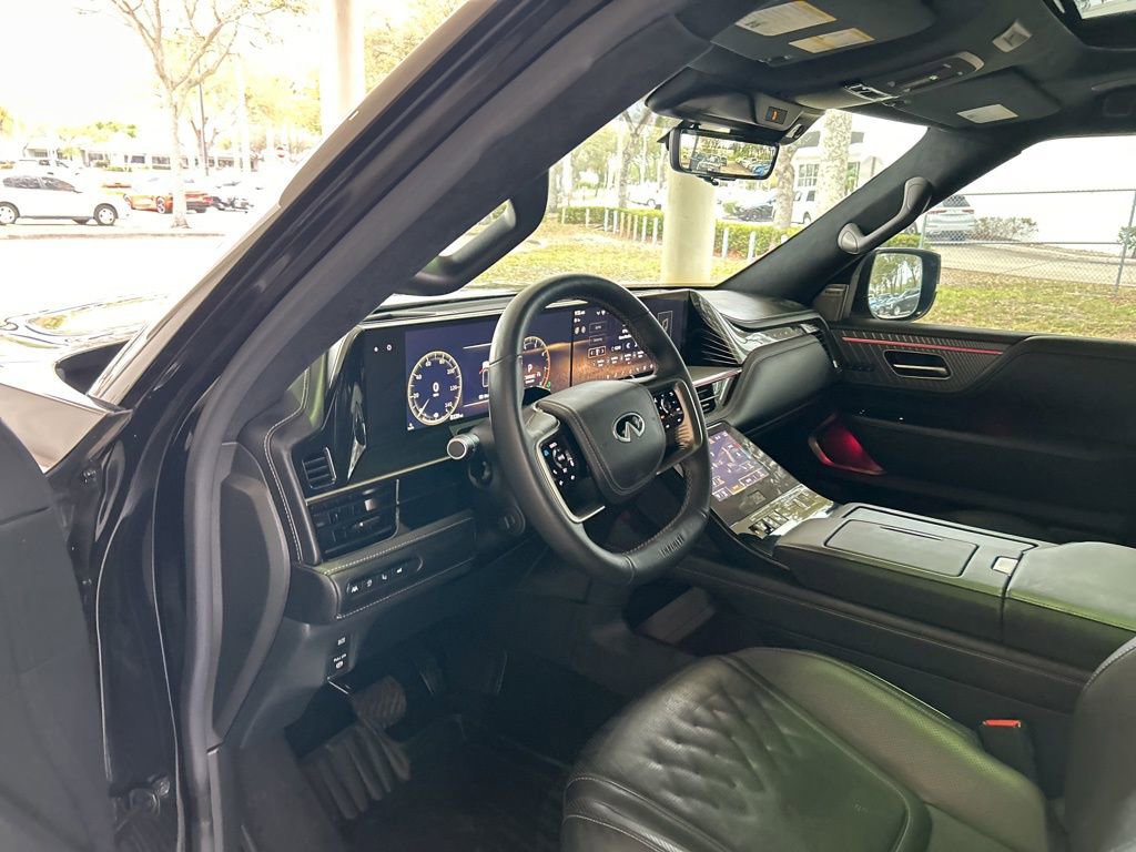 Used 2025 INFINITI QX80 Autograph w/ Premium Cargo Package image 6