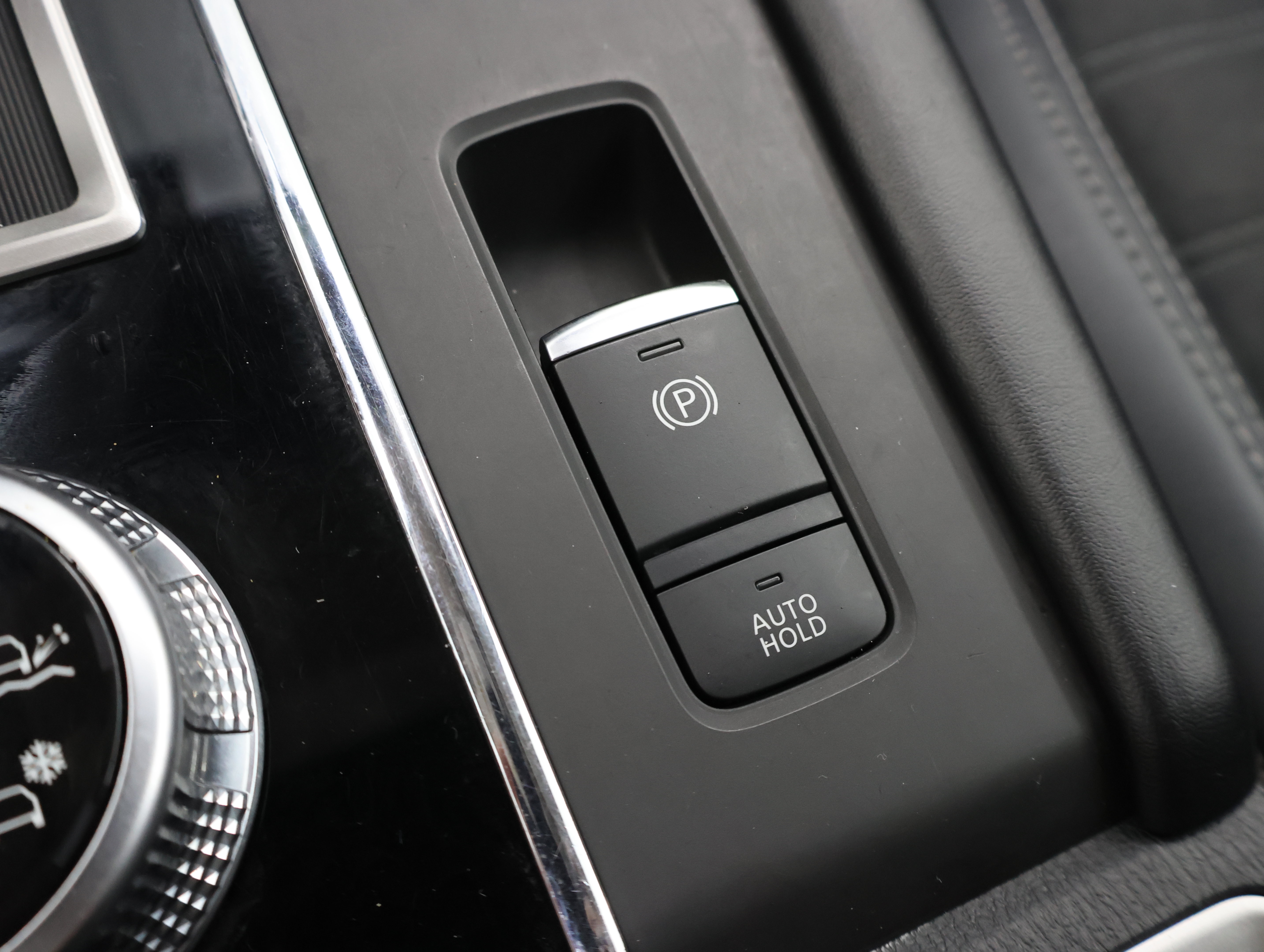 Used 2022 Mitsubishi Outlander SE AWD/4WD image 58