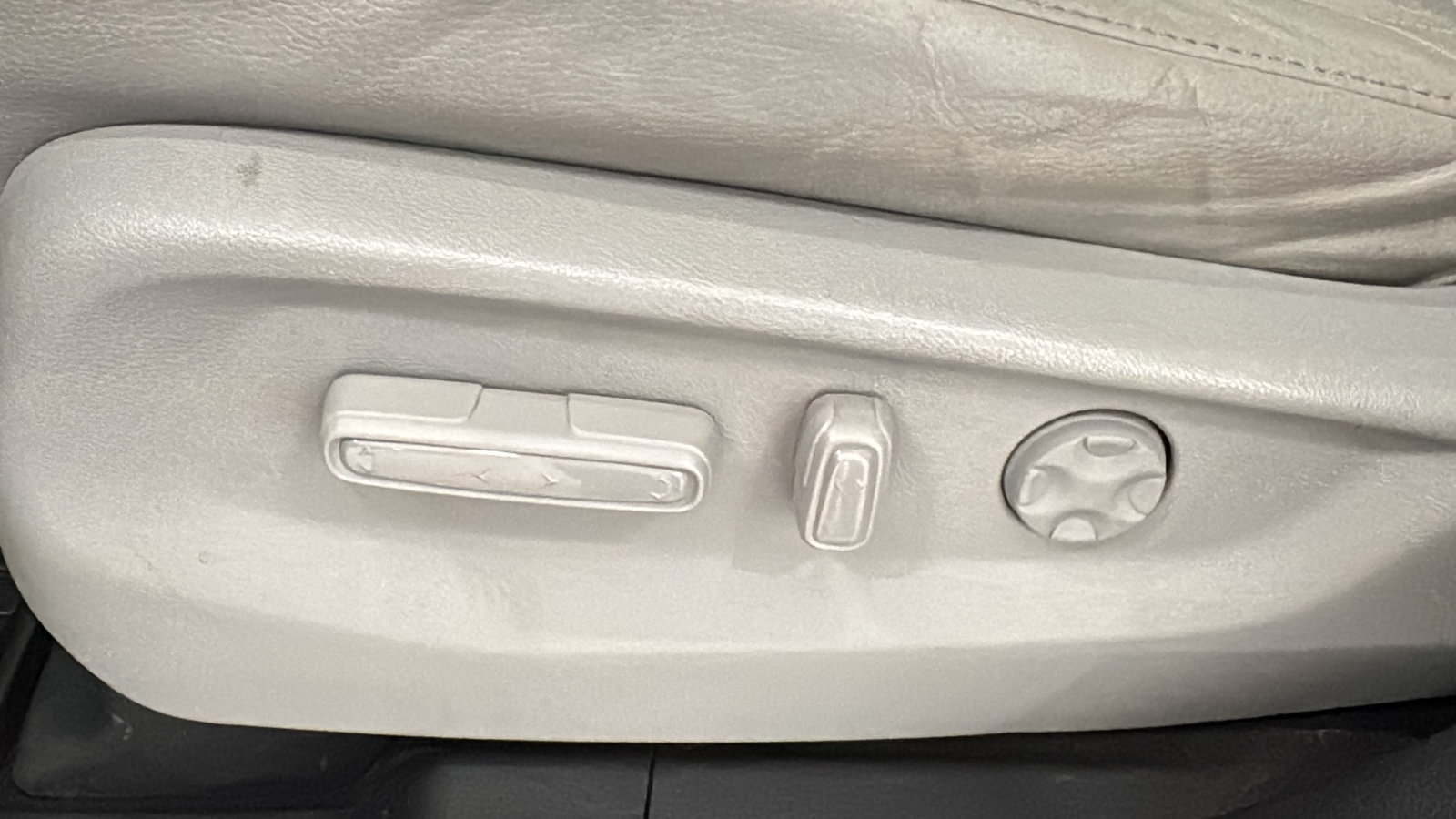 Used 2018 Honda Odyssey Elite image 25
