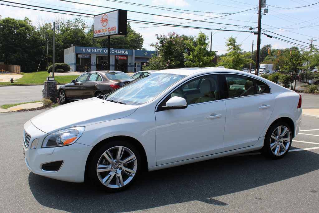 Used 2013 Volvo S60 T6 AWD/4WD image 1