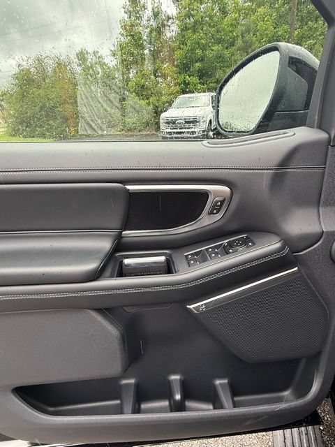 New 2026 Ford Expedition Max Platinum w/ Stealth Performance Package AWD/4WD image 13