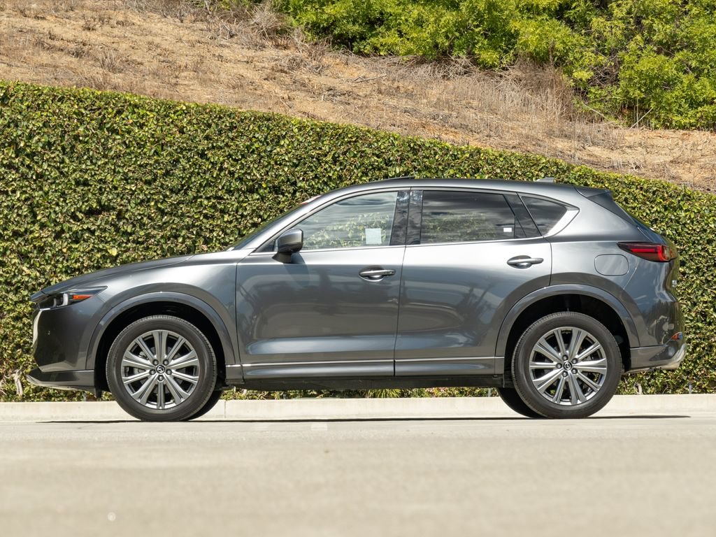 Used 2024 MAZDA CX-5 Signature AWD/4WD image 7