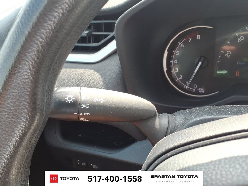 Used 2023 Toyota RAV4 XLE AWD/4WD image 24