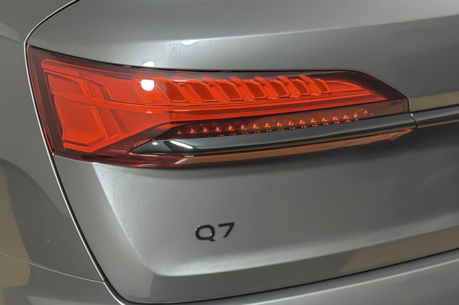New 2026 Audi Q7 2.0T Premium AWD/4WD image 25