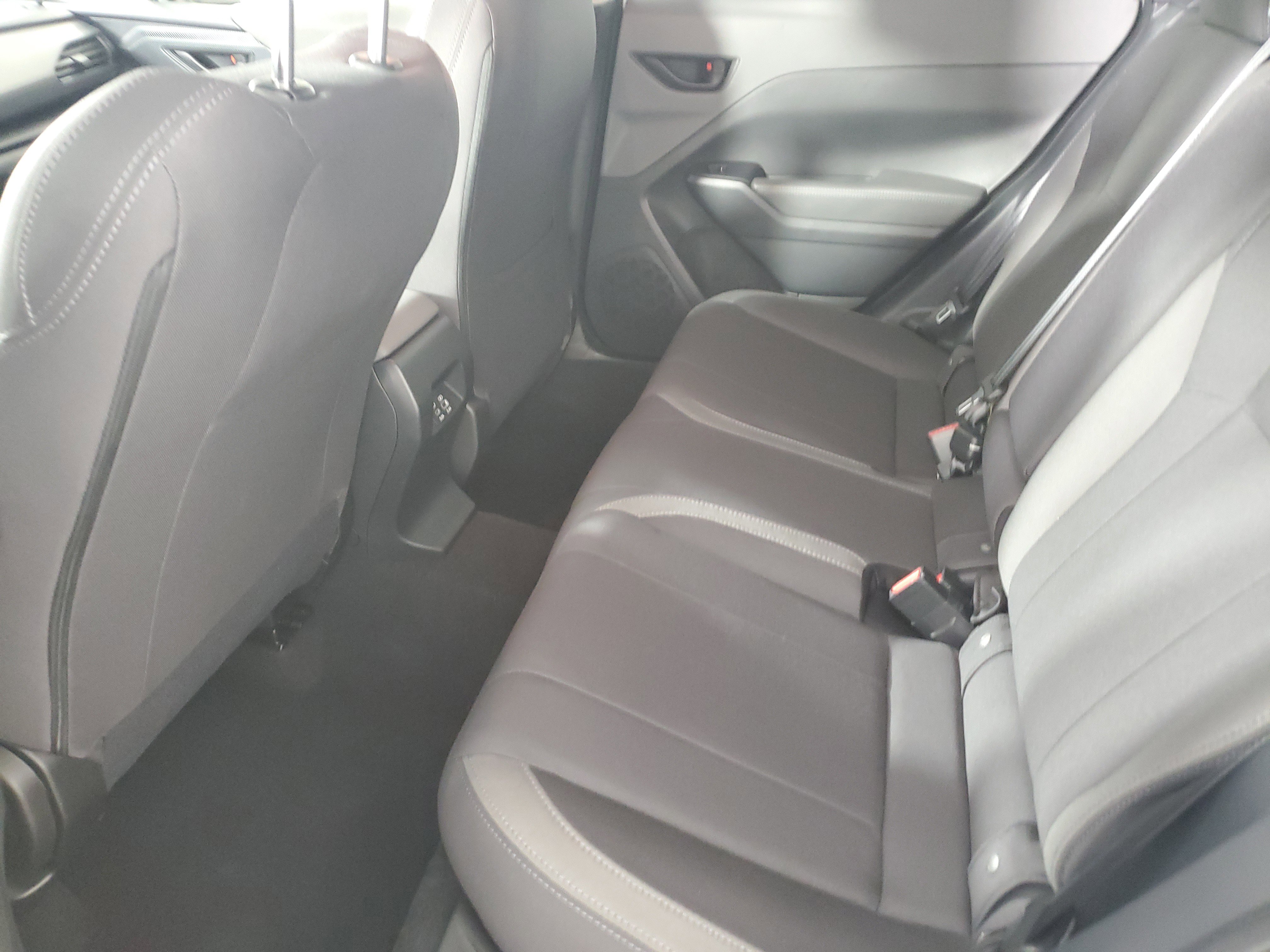 Used 2025 Subaru Crosstrek 2.0i Premium w/ Crosstrek Mirror Package image 13