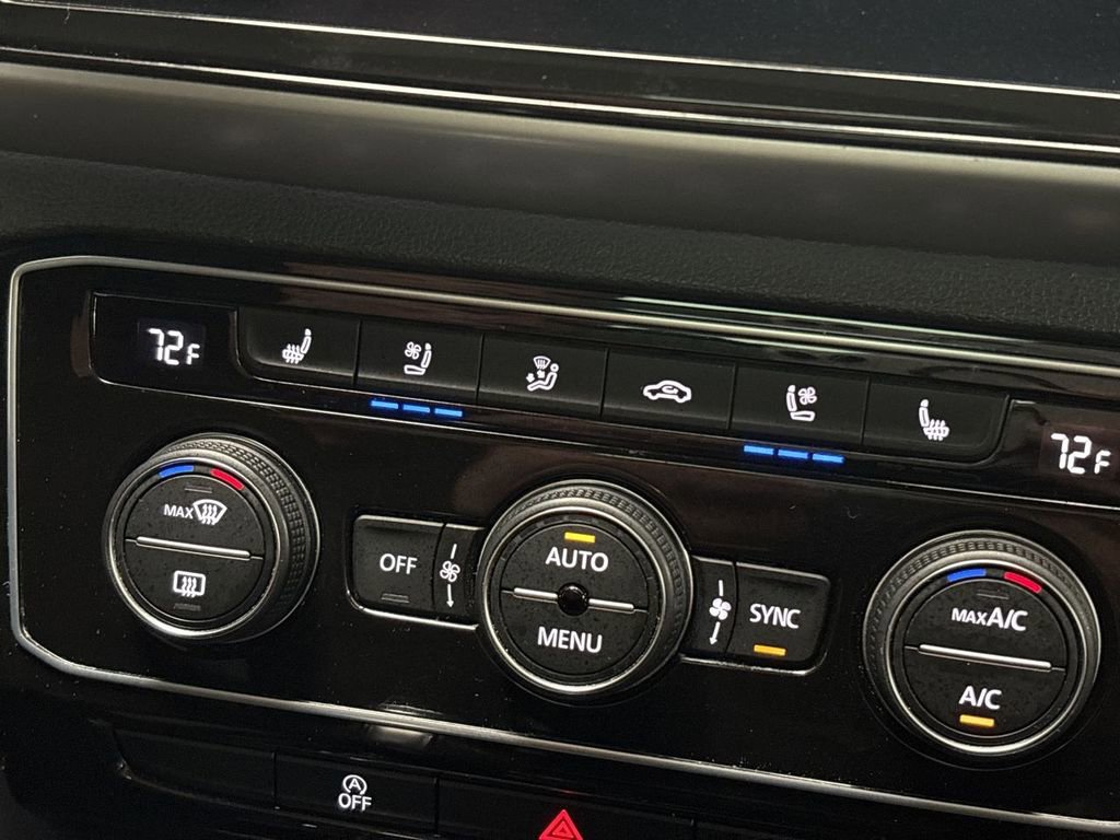 Used 2022 Volkswagen Atlas Cross Sport SEL R-Line image 52