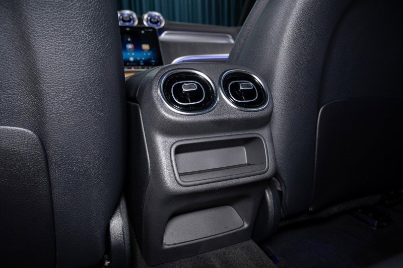 Certified 2026 Mercedes-Benz GLC 300 image 21
