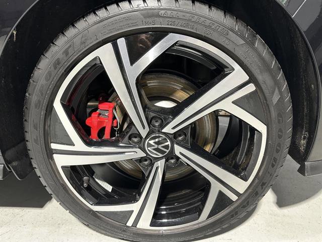 Certified 2024 Volkswagen GTI SE image 14