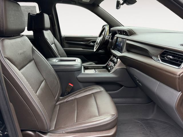Used 2021 GMC Yukon Denali w/ Denali Premium Package image 15