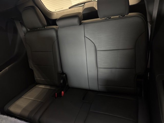 Certified 2025 Buick Enclave Sport Touring w/ Trailering Package, 5000 lbs. image 16