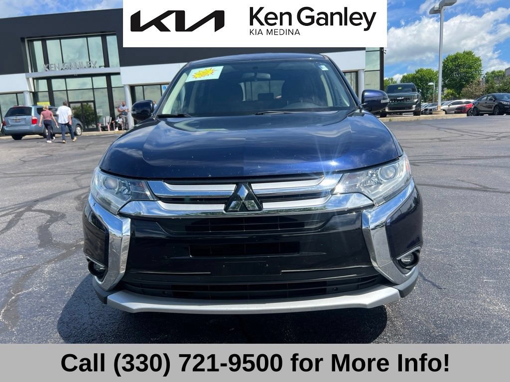 Used 2016 Mitsubishi Outlander SE AWD/4WD image 19