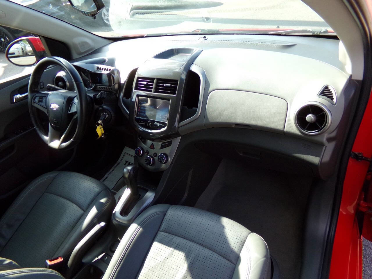 Used 2015 Chevrolet Sonic LTZ image 15