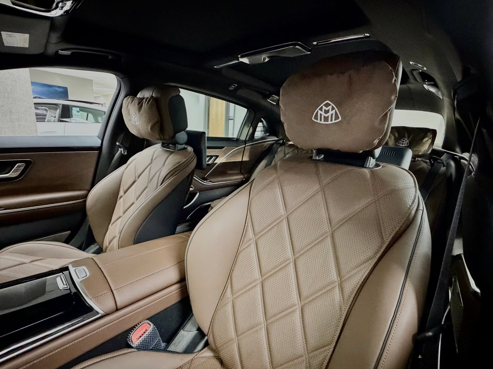 New 2026 Mercedes-Benz Maybach S 580 4MATIC image 15
