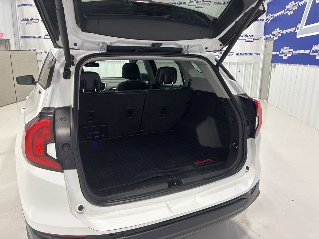 Used 2020 GMC Terrain SLT w/ Preferred Package FWD image 36