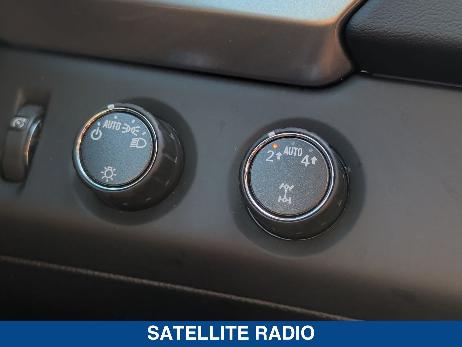 Used 2019 Chevrolet Tahoe LT AWD/4WD image 32