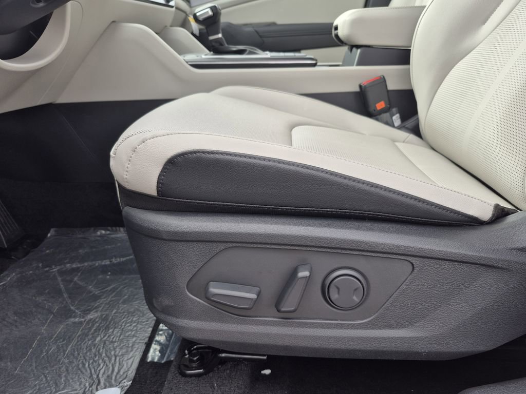 New 2026 Kia Sportage EX image 11