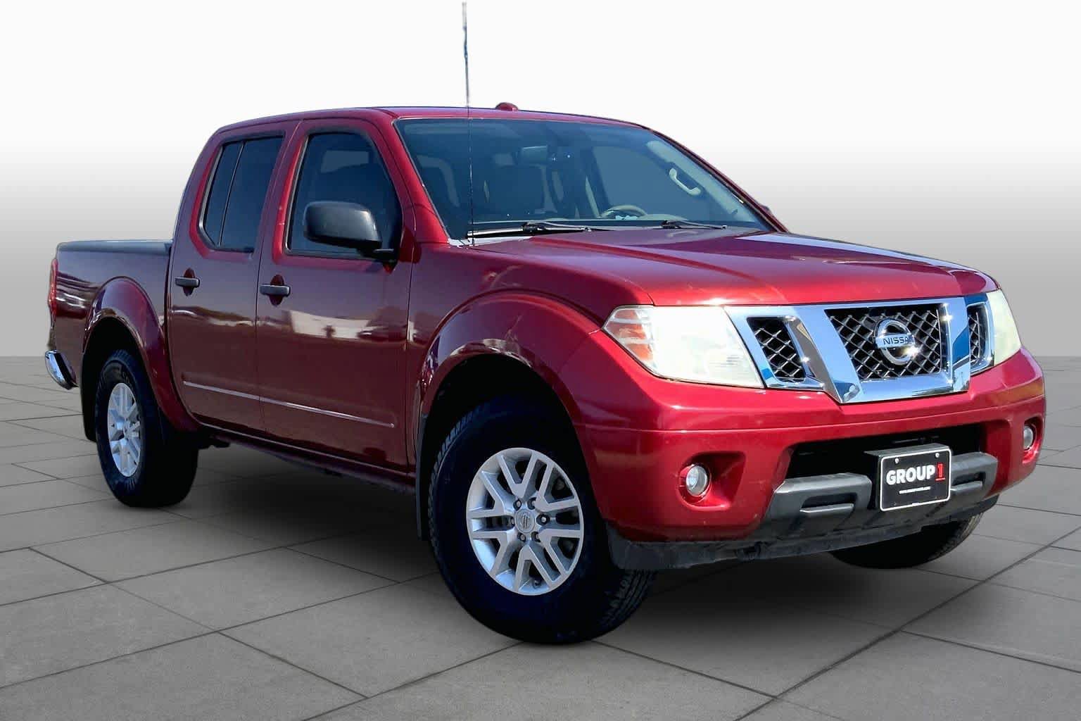 Used 2016 Nissan Frontier SV w/ SV Value Truck Package AWD/4WD image 3
