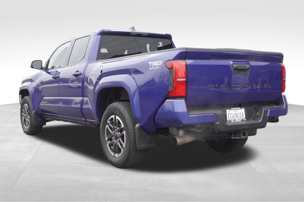 Used 2025 Toyota Tacoma TRD Sport image 7