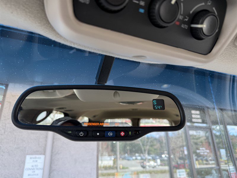 Used 2003 GMC Yukon SLT w/ 1SD Preferred Equipment Group image 33