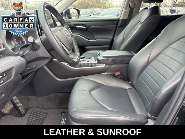 Used 2023 Toyota Highlander XLE image 20