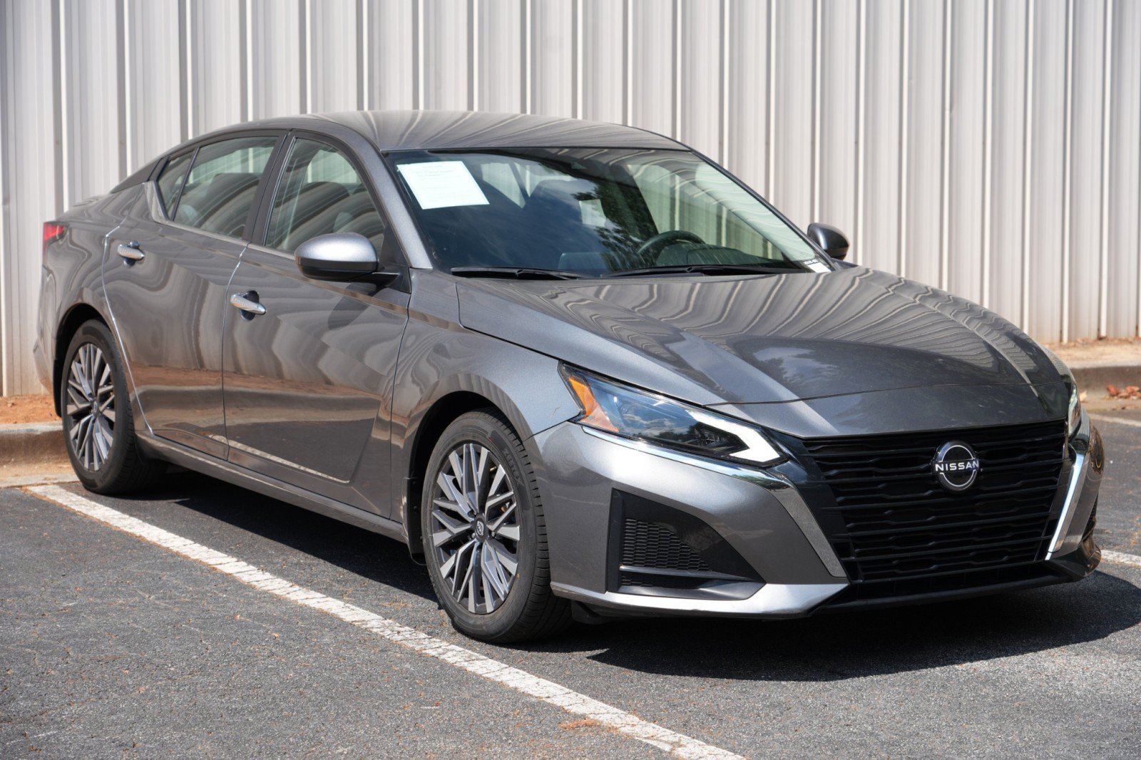 Used 2023 Nissan Altima 2.5 SV FWD image 48