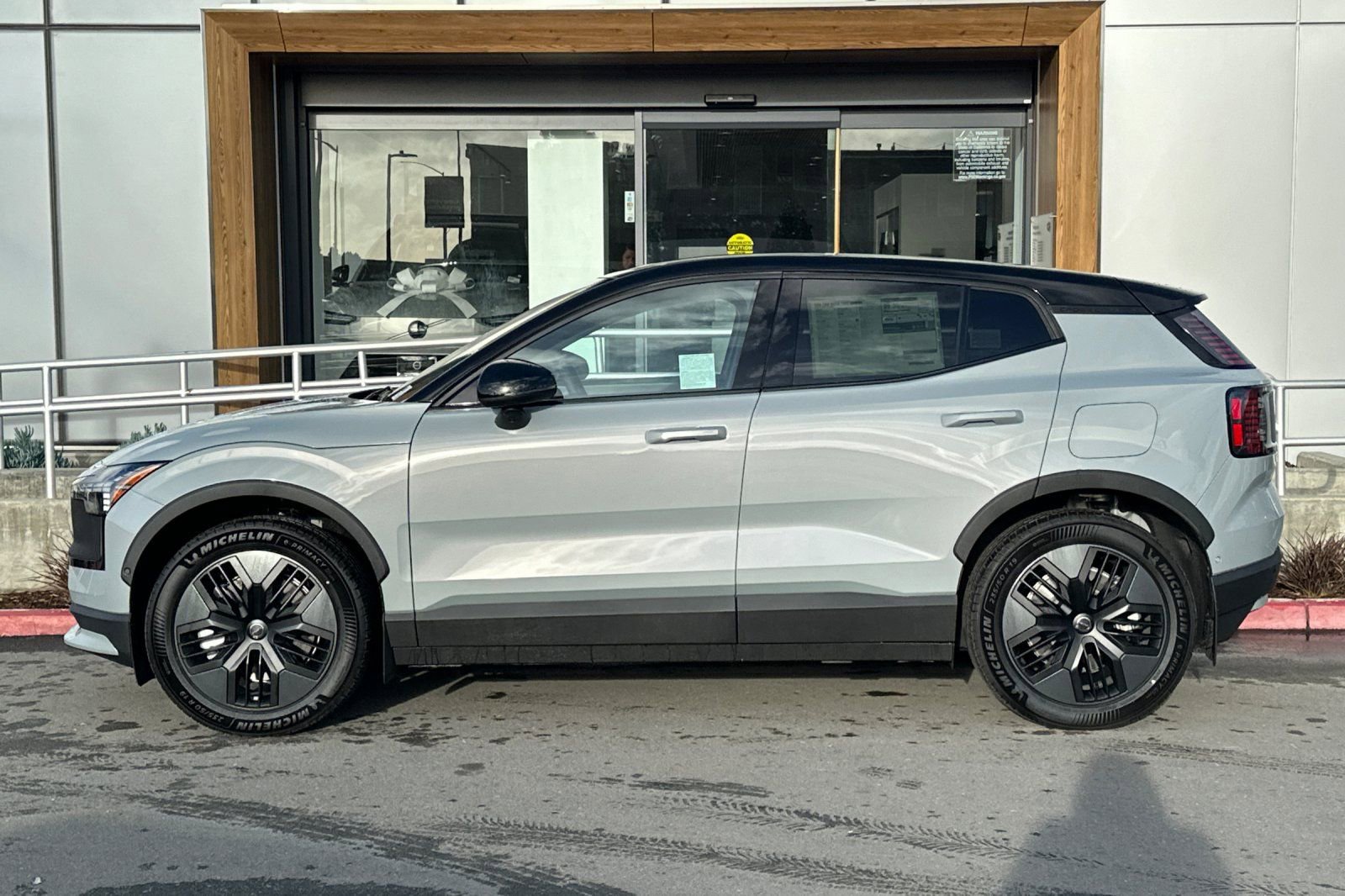 New 2026 Volvo EX30 Cross Country Ultra w/ Protection Package Premier image 5