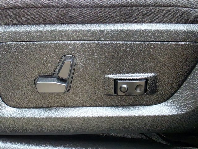 Certified 2026 RAM 2500 Big Horn AWD/4WD image 18