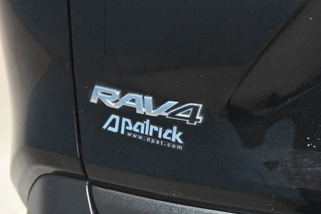 Used 2025 Toyota RAV4 XLE image 27
