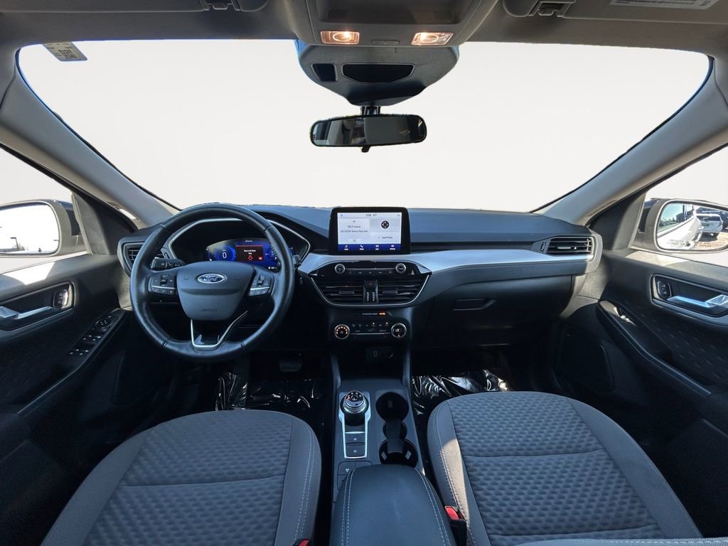 Used 2020 Ford Escape SE Sport image 14