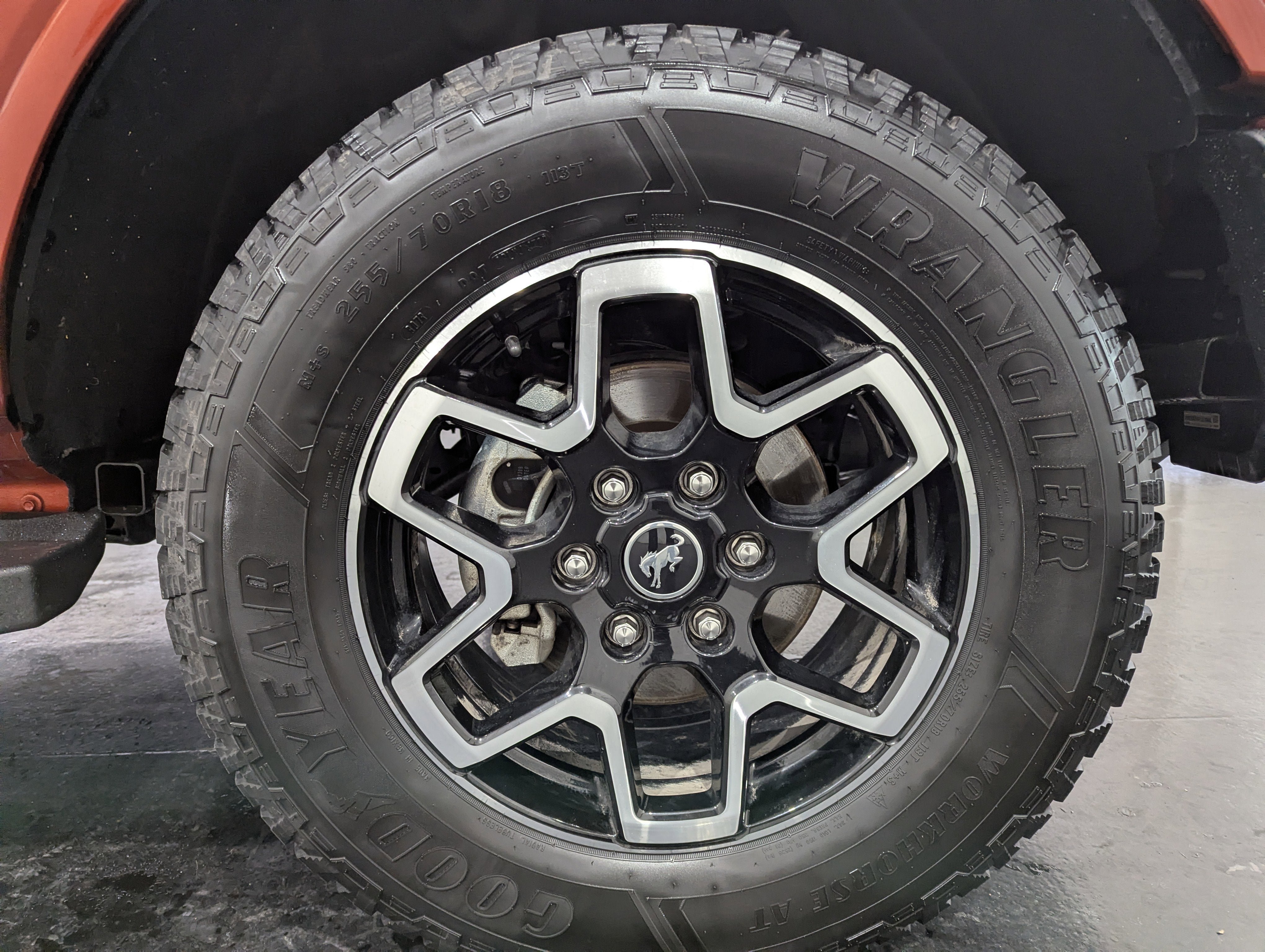 Used 2023 Ford Bronco Outer Banks AWD/4WD image 7