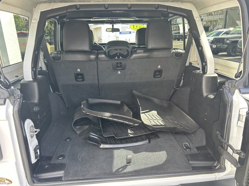 Used 2023 Jeep Wrangler Unlimited Sport AWD/4WD image 12