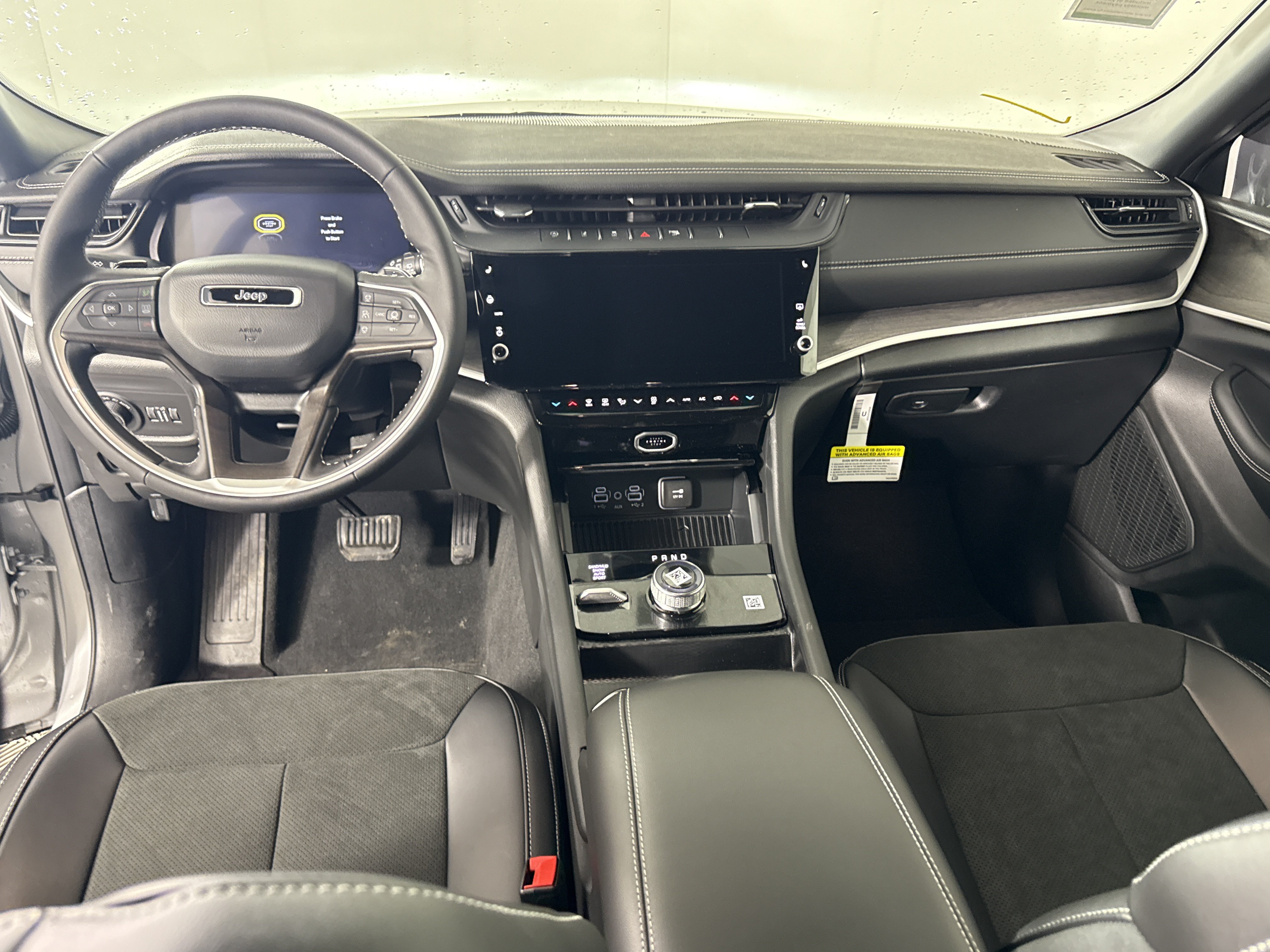New 2026 Jeep Grand Cherokee Altitude AWD/4WD image 15