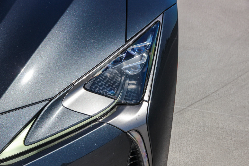 Used 2021 Lexus LC 500 Coupe w/ Performance Package RWD image 8