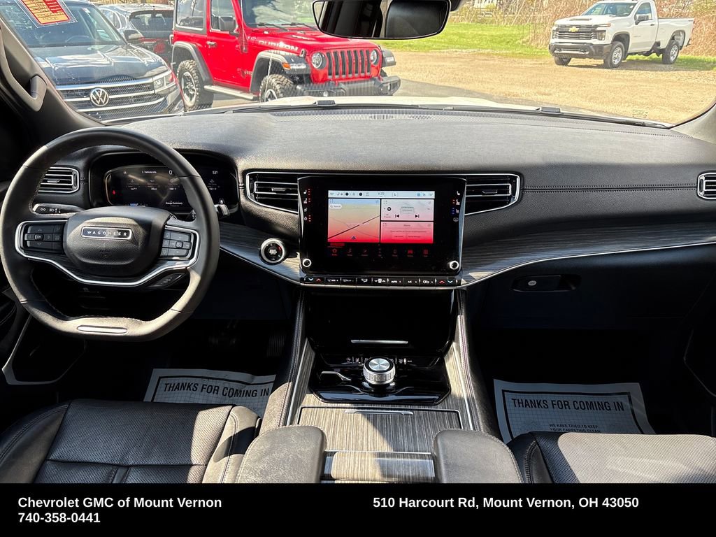 Used 2024 Jeep Wagoneer L Series II w/ Flexible Seating Group AWD/4WD image 16