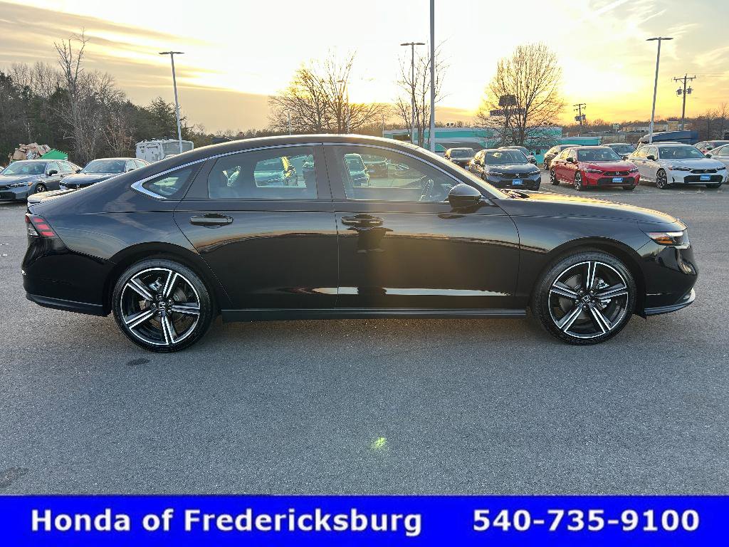 Certified 2025 Honda Accord Sport image 6